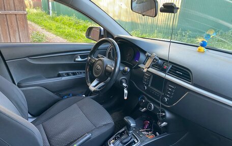 KIA Rio IV, 2018 год, 1 250 000 рублей, 3 фотография