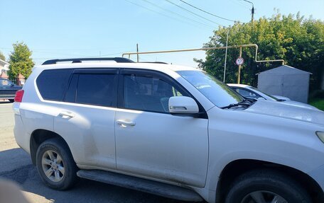 Toyota Land Cruiser Prado 150 рестайлинг 2, 2010 год, 2 500 000 рублей, 2 фотография