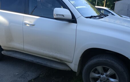Toyota Land Cruiser Prado 150 рестайлинг 2, 2010 год, 2 500 000 рублей, 3 фотография
