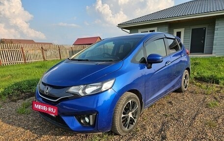 Honda Fit III, 2014 год, 850 000 рублей, 4 фотография