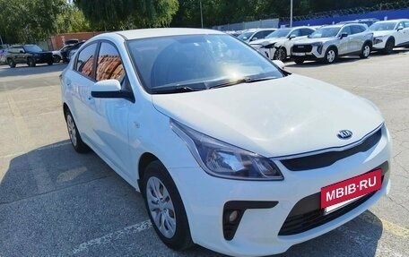 KIA Rio IV, 2020 год, 1 353 000 рублей, 4 фотография