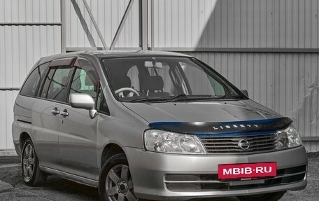 Nissan Liberty, 2002 год, 410 000 рублей, 3 фотография
