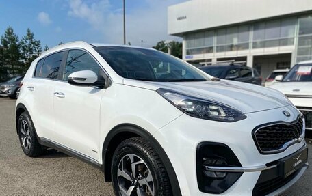 KIA Sportage IV рестайлинг, 2020 год, 2 650 000 рублей, 4 фотография