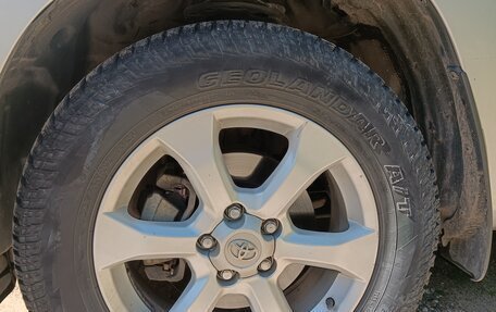 Toyota RAV4, 2010 год, 1 175 000 рублей, 10 фотография