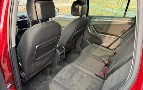 Volkswagen Tiguan II, 2018 год, 2 400 000 рублей, 6 фотография
