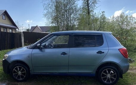 Skoda Fabia II, 2009 год, 380 000 рублей, 4 фотография