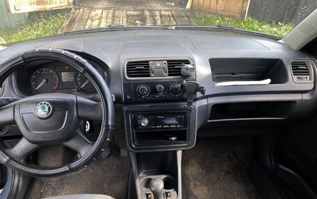 Skoda Fabia II, 2009 год, 380 000 рублей, 12 фотография