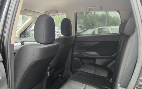Mitsubishi Outlander III рестайлинг 3, 2013 год, 1 165 000 рублей, 9 фотография