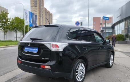 Mitsubishi Outlander III рестайлинг 3, 2013 год, 1 165 000 рублей, 4 фотография