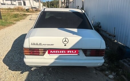 Mercedes-Benz 190 (W201), 1983 год, 180 000 рублей, 2 фотография