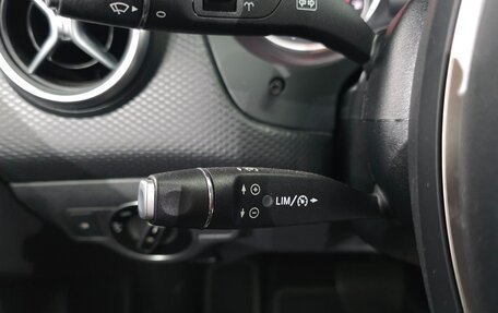 Mercedes-Benz A-Класс, 2018 год, 1 250 002 рублей, 8 фотография