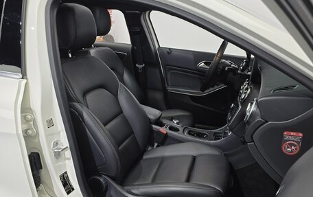 Mercedes-Benz A-Класс, 2018 год, 1 250 002 рублей, 13 фотография
