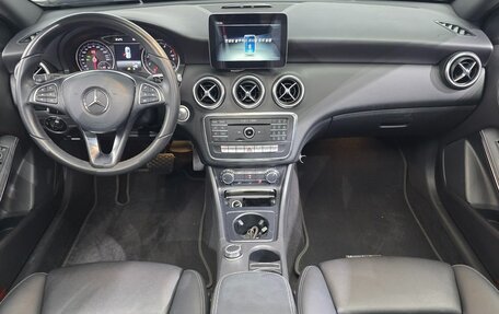 Mercedes-Benz A-Класс, 2018 год, 1 250 002 рублей, 15 фотография