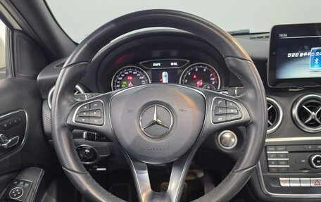 Mercedes-Benz A-Класс, 2018 год, 1 250 002 рублей, 24 фотография