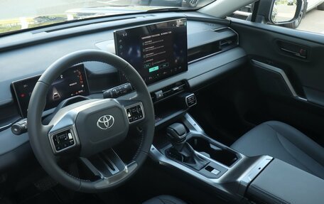 Toyota RAV4, 2026 год, 4 220 000 рублей, 5 фотография