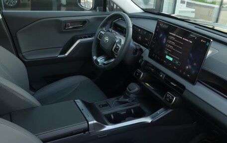 Toyota RAV4, 2026 год, 4 220 000 рублей, 6 фотография