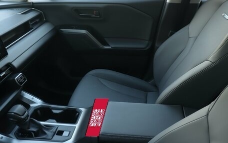 Toyota RAV4, 2026 год, 4 220 000 рублей, 15 фотография