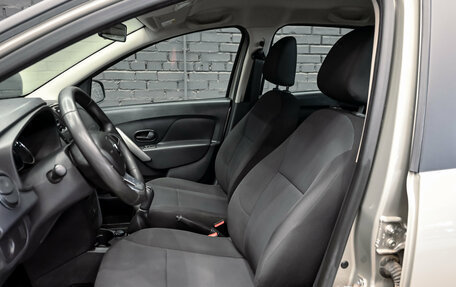 Renault Logan II, 2020 год, 1 190 000 рублей, 10 фотография