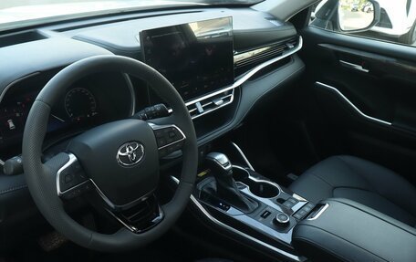 Toyota Highlander, 2026 год, 5 500 000 рублей, 5 фотография