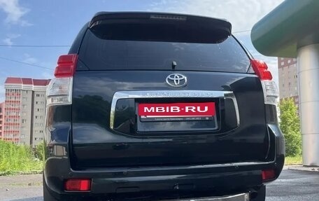 Toyota Land Cruiser Prado 150 рестайлинг 2, 2013 год, 3 190 000 рублей, 4 фотография