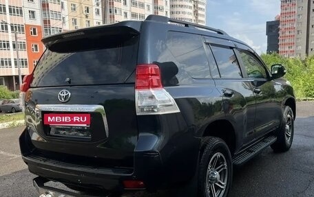 Toyota Land Cruiser Prado 150 рестайлинг 2, 2013 год, 3 190 000 рублей, 3 фотография