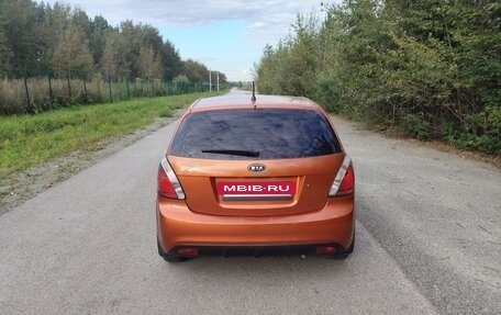 KIA Rio II, 2011 год, 650 000 рублей, 3 фотография