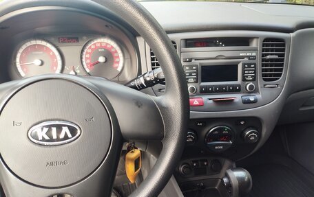 KIA Rio II, 2011 год, 650 000 рублей, 11 фотография