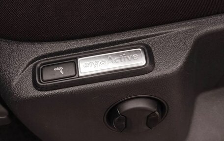 Volkswagen Tiguan II, 2019 год, 2 199 000 рублей, 28 фотография