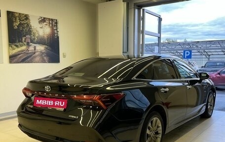 Toyota Avalon, 2021 год, 3 520 000 рублей, 4 фотография