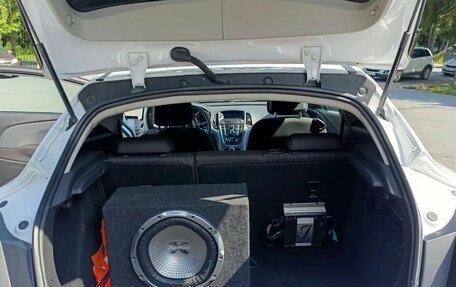 Opel Astra J, 2012 год, 690 000 рублей, 10 фотография