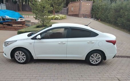Hyundai Solaris II рестайлинг, 2018 год, 970 000 рублей, 7 фотография