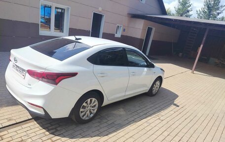 Hyundai Solaris II рестайлинг, 2018 год, 970 000 рублей, 14 фотография