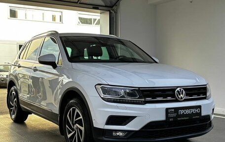 Volkswagen Tiguan II, 2019 год, 2 749 000 рублей, 3 фотография