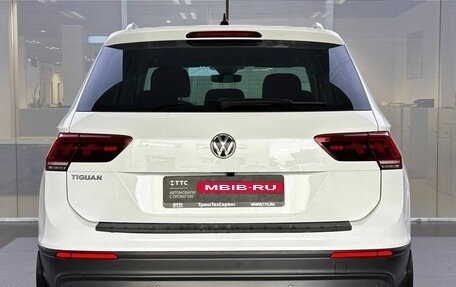 Volkswagen Tiguan II, 2019 год, 2 749 000 рублей, 7 фотография