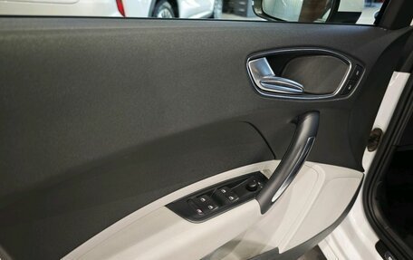 Audi A1, 2012 год, 1 290 000 рублей, 10 фотография