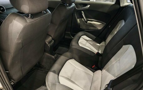 Audi A1, 2012 год, 1 290 000 рублей, 12 фотография