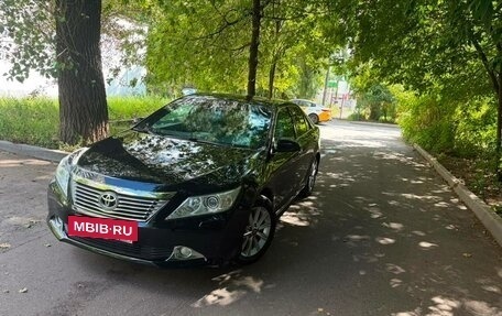 Toyota Camry, 2013 год, 2 570 000 рублей, 3 фотография