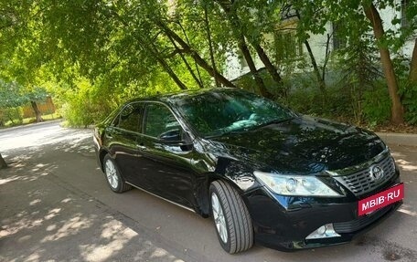 Toyota Camry, 2013 год, 2 570 000 рублей, 2 фотография
