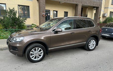 Volkswagen Touareg III, 2012 год, 1 650 000 рублей, 1 фотография