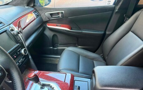 Toyota Camry, 2013 год, 2 570 000 рублей, 25 фотография