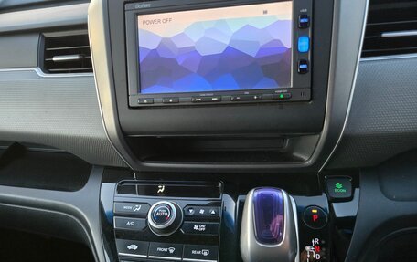 Honda Freed II, 2017 год, 1 240 000 рублей, 12 фотография