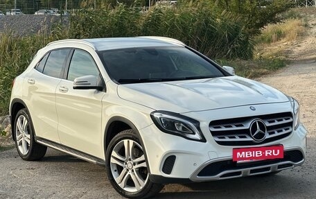 Mercedes-Benz GLA, 2017 год, 1 850 000 рублей, 3 фотография