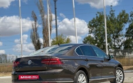 Volkswagen Passat B8 рестайлинг, 2016 год, 1 790 000 рублей, 10 фотография