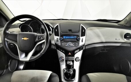 Chevrolet Cruze II, 2013 год, 815 000 рублей, 13 фотография