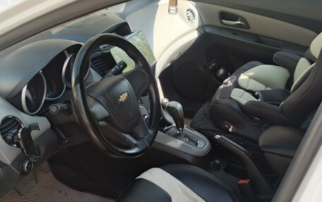Chevrolet Cruze II, 2012 год, 650 000 рублей, 6 фотография