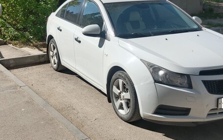Chevrolet Cruze II, 2012 год, 650 000 рублей, 2 фотография