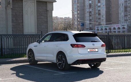 Volkswagen Touareg III, 2018 год, 4 630 000 рублей, 9 фотография