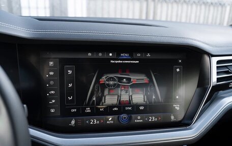 Volkswagen Touareg III, 2018 год, 4 630 000 рублей, 22 фотография