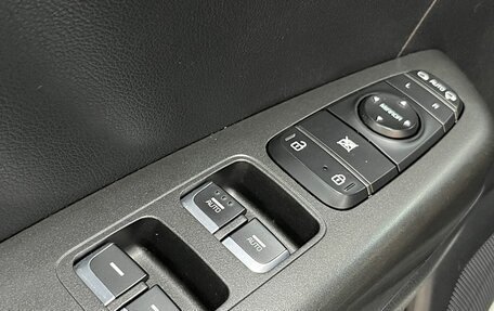 KIA Sportage IV рестайлинг, 2018 год, 2 099 900 рублей, 15 фотография