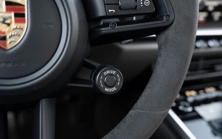 Porsche 911, 2021 год, 15 950 000 рублей, 28 фотография